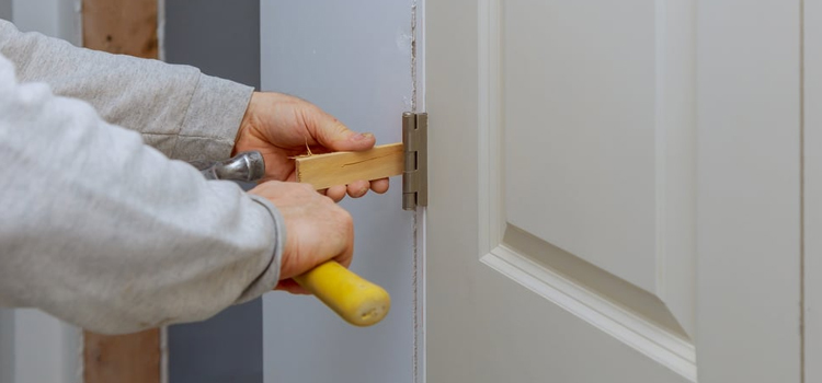 fiberglass entry door repair in Hawaiian Gardens